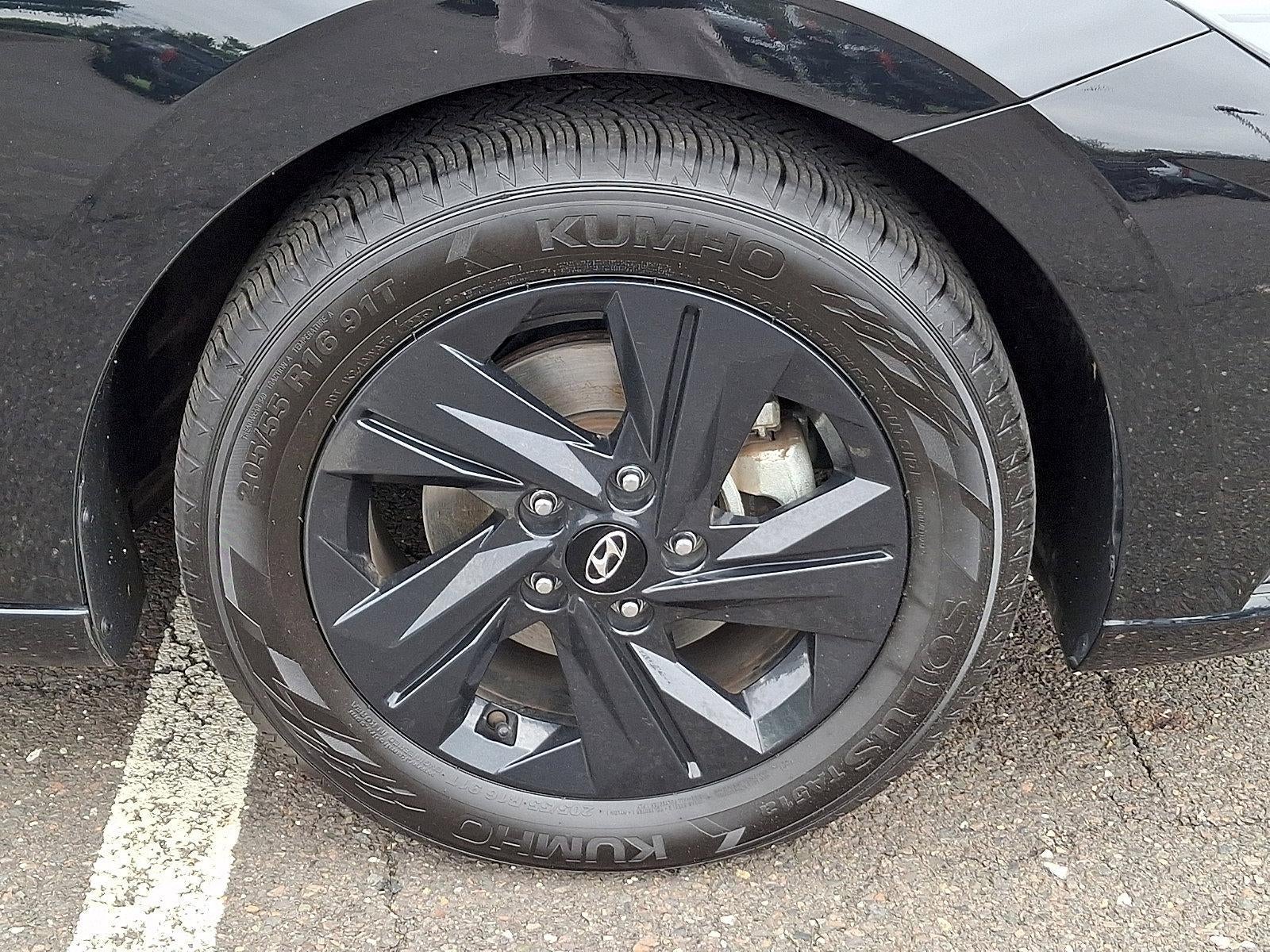 2023 Hyundai ELANTRA SEL IVT