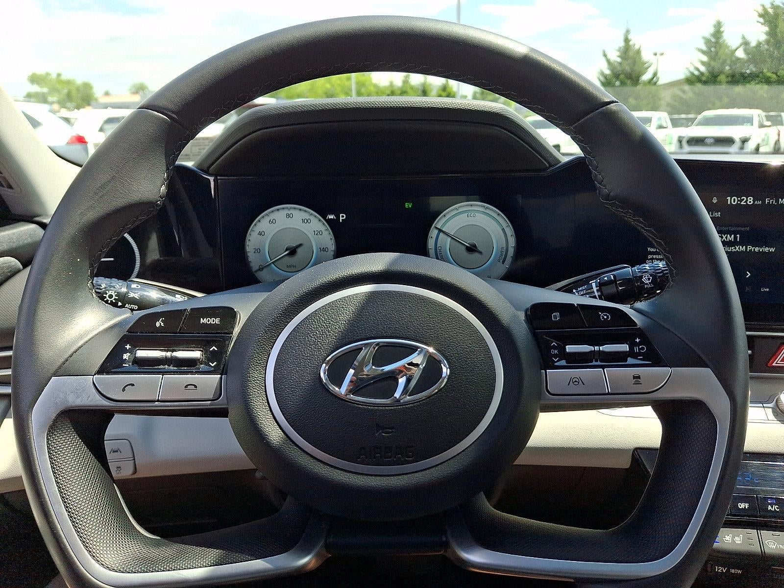 2023 Hyundai ELANTRA HYBRID Limited DCT