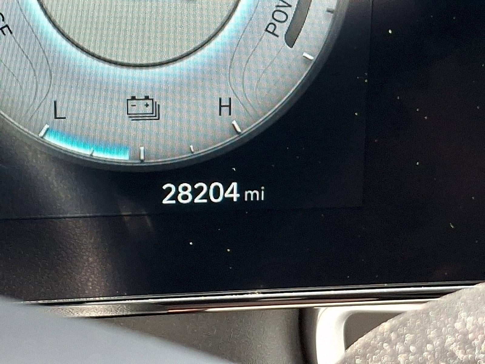 2023 Hyundai ELANTRA HYBRID Limited DCT