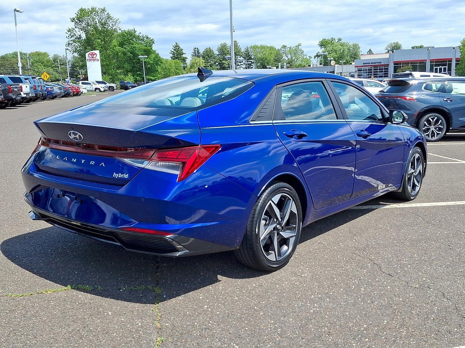 2023 Hyundai ELANTRA HYBRID Limited DCT