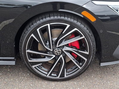 2024 Volkswagen Golf GTI 2.0T Autobahn DSG