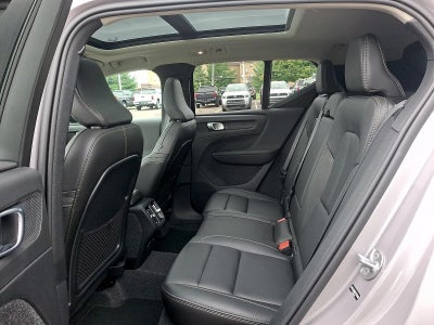 2026 Volvo XC40 B5 AWD Plus
