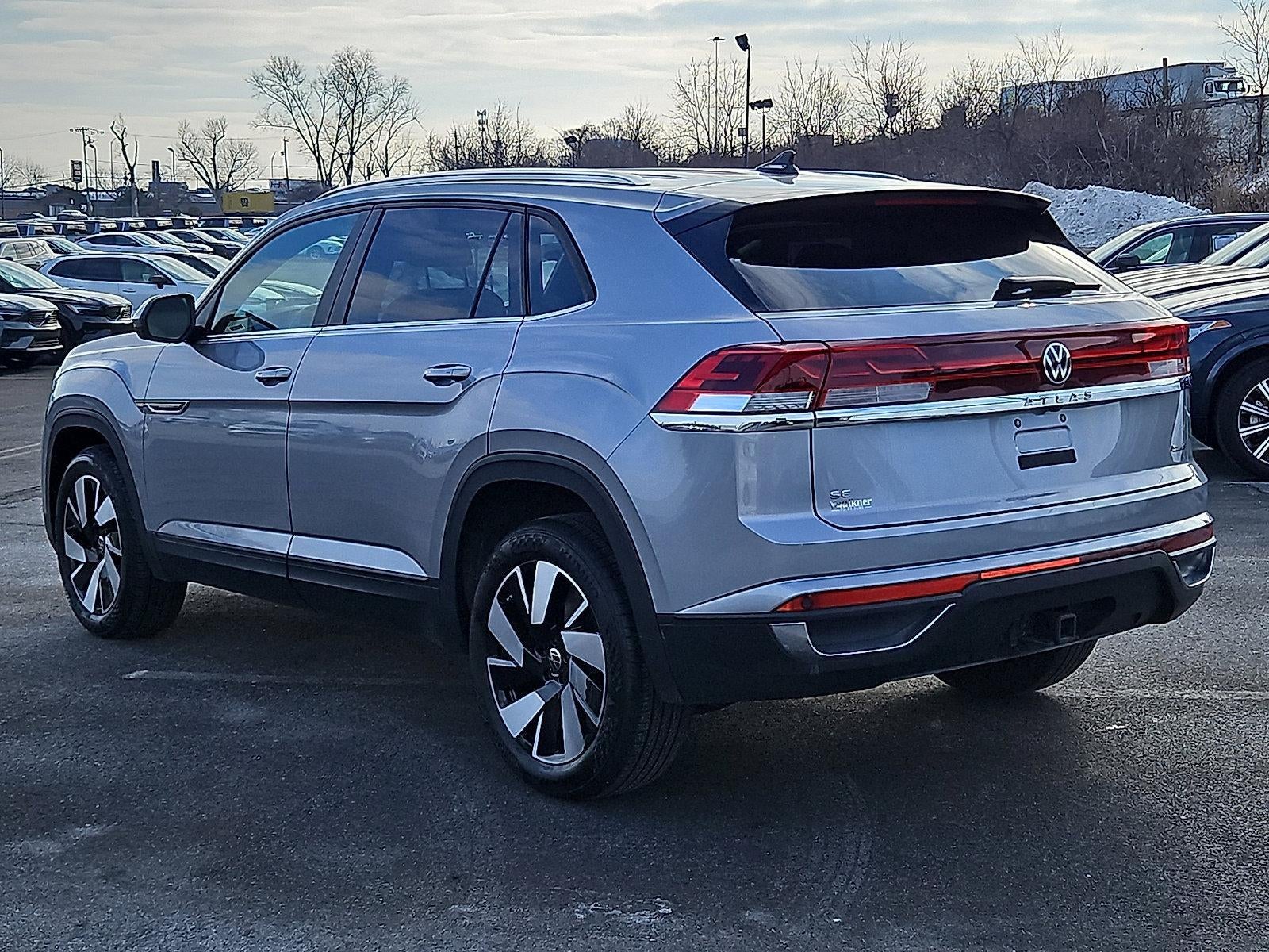 2025 Volkswagen Atlas Cross Sport 2.0T SE w/Technology 4MOTION