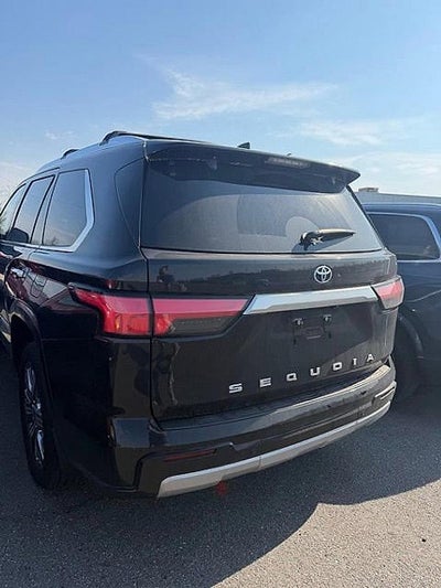 2024 Toyota Sequoia SR5 4WD (SE)