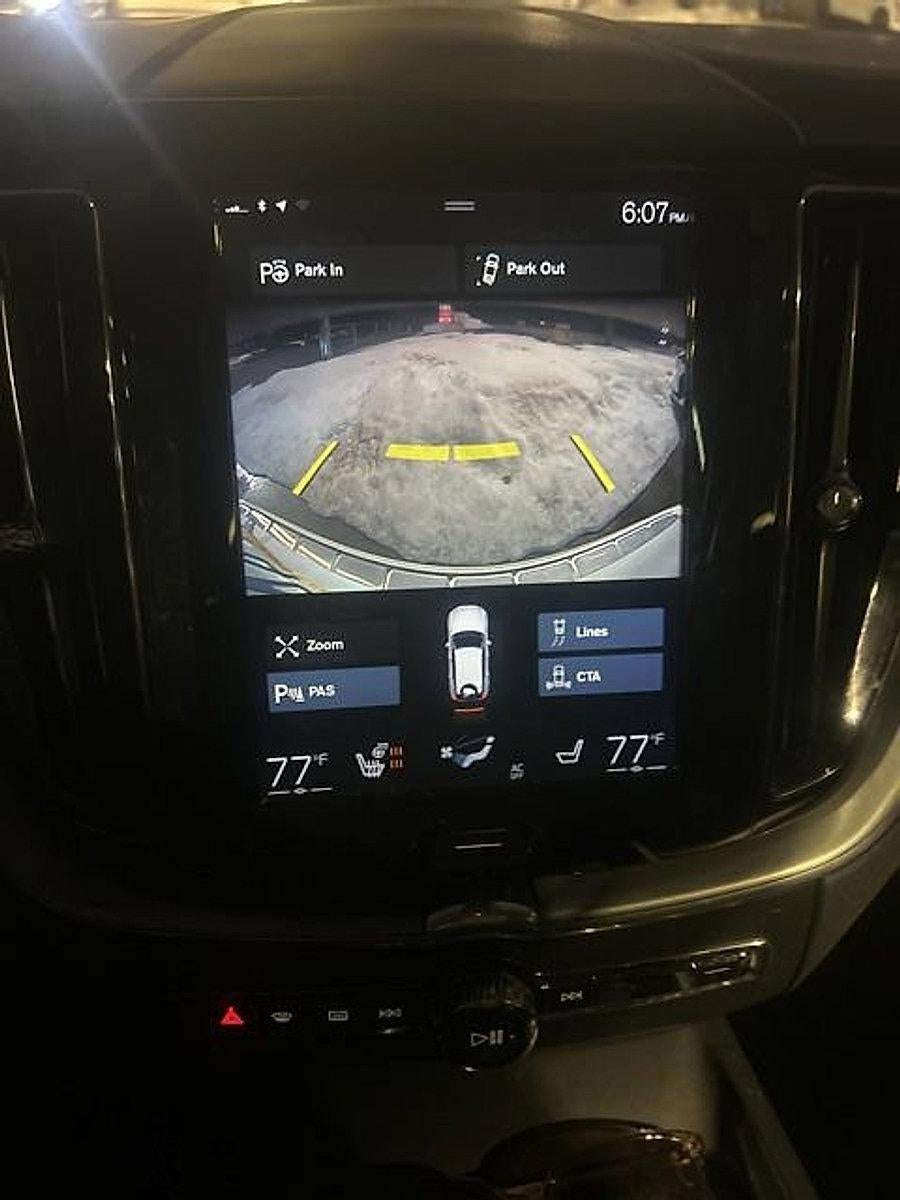 2018 Volvo XC60 T5 AWD Momentum