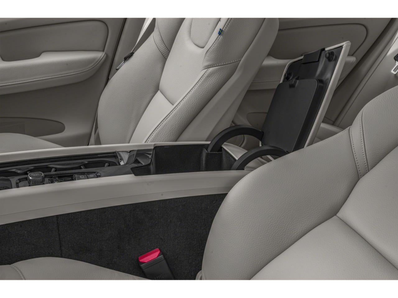 2018 Volvo XC60 T6 AWD R-Design