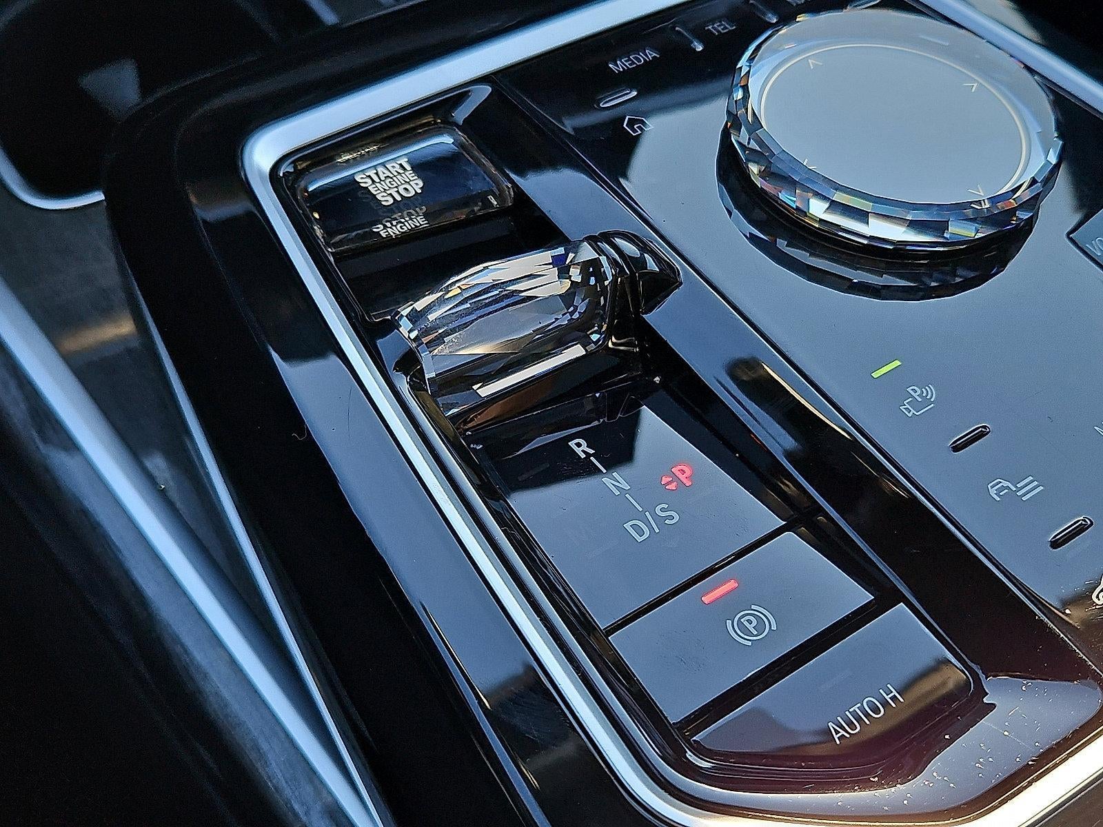 2024 BMW 740i xDrive Sedan