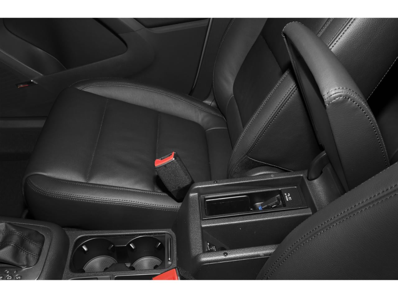 2015 Volkswagen Tiguan 4MOTION 4dr Auto SEL