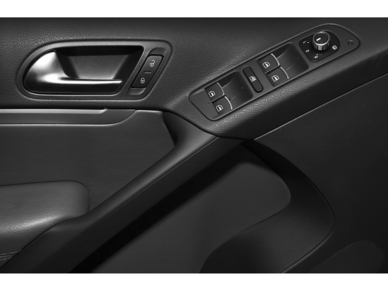 2015 Volkswagen Tiguan 4MOTION 4dr Auto SEL