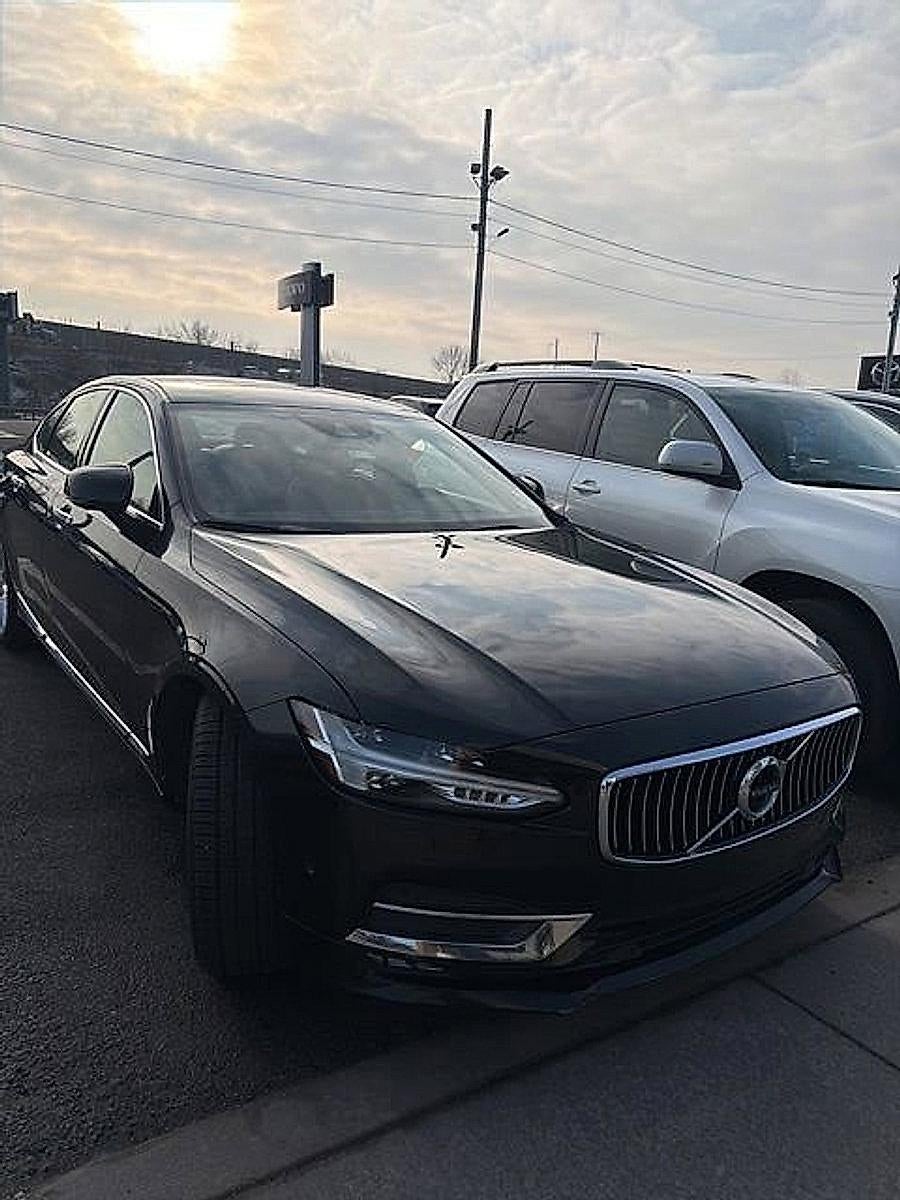 2017 Volvo S90 T6 AWD Inscription