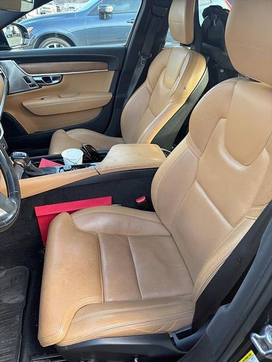 2017 Volvo S90 T6 AWD Inscription