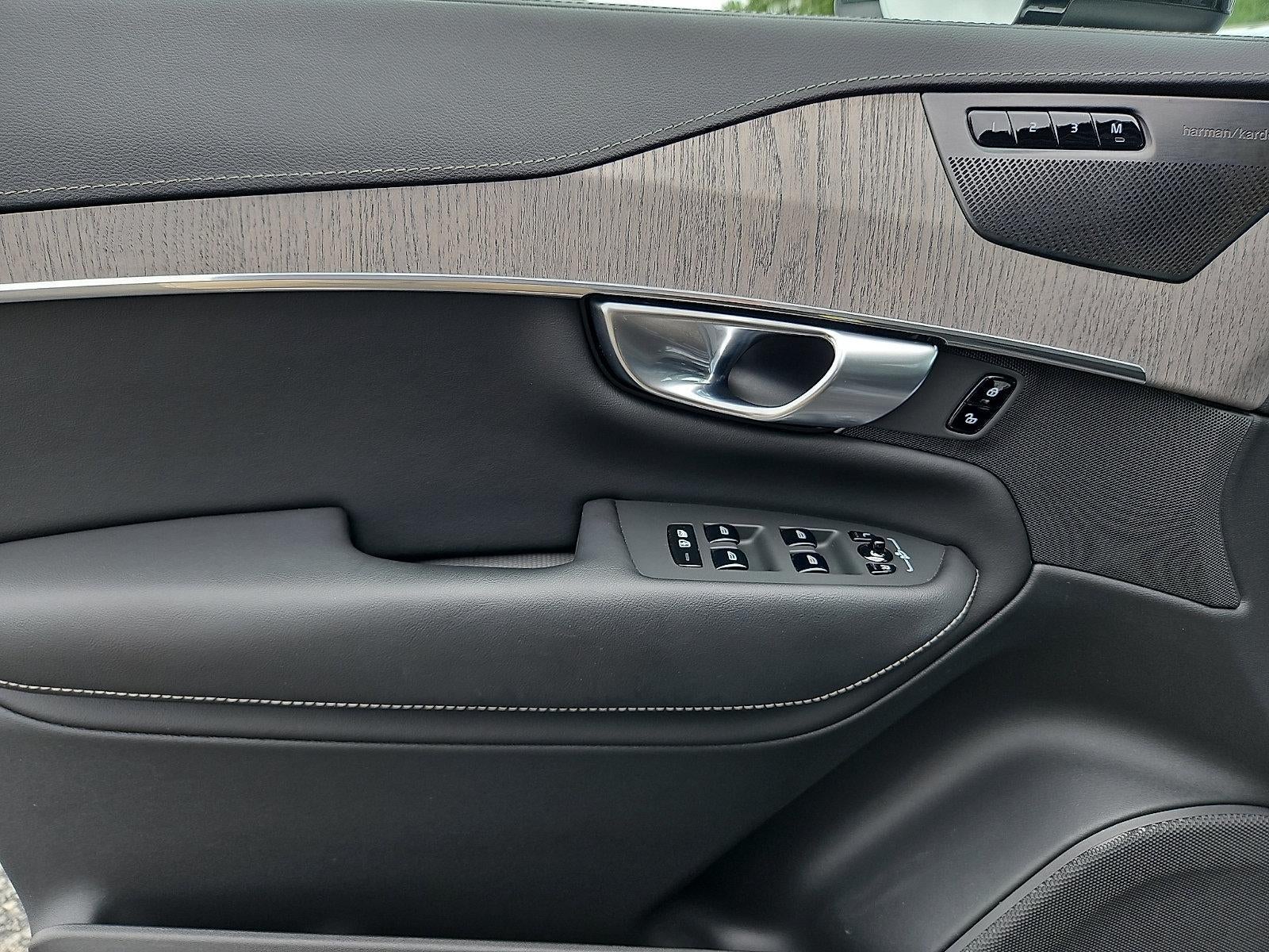 2023 Volvo XC90 B6 AWD Ultimate 7P