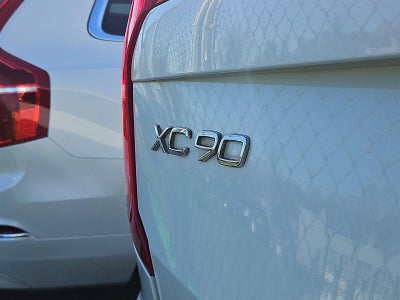 2018 Volvo XC90 T5 AWD 5-Passenger Momentum *Ltd Avail*