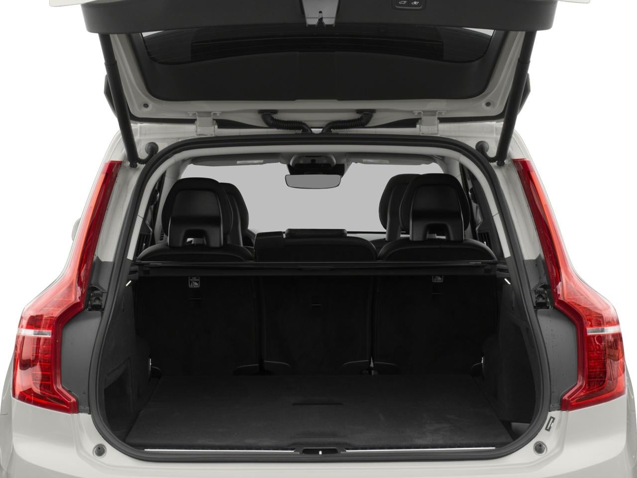 2018 Volvo XC90 T5 AWD 5-Passenger Momentum *Ltd Avail*