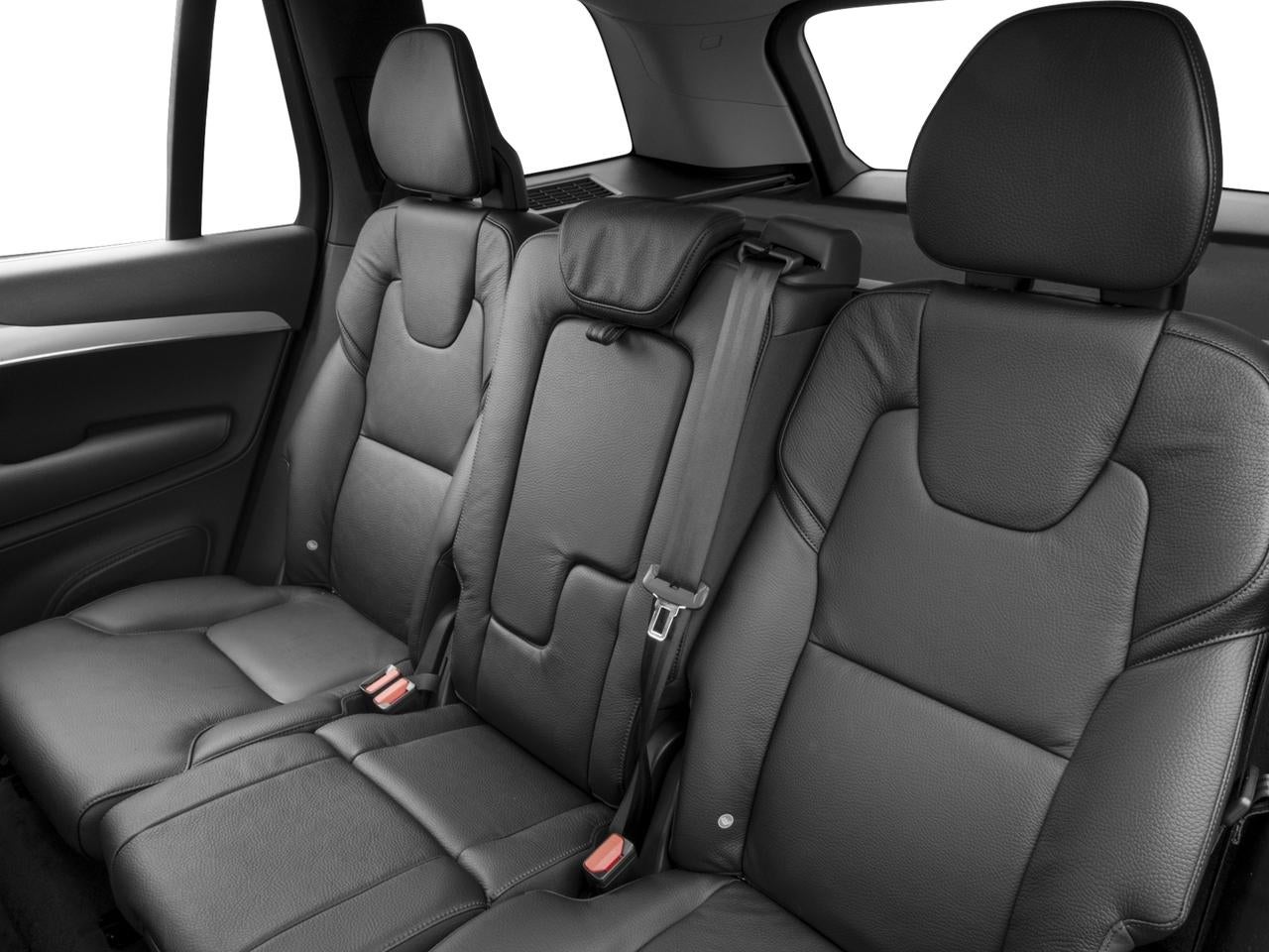 2018 Volvo XC90 T5 AWD 5-Passenger Momentum *Ltd Avail*