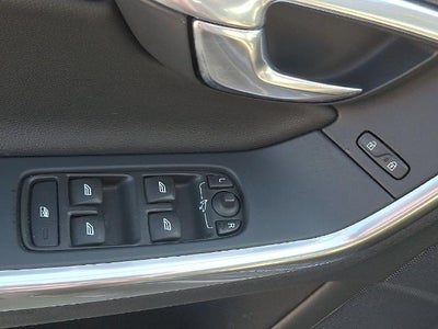 2017 Volvo S60 Cross Country T5 AWD