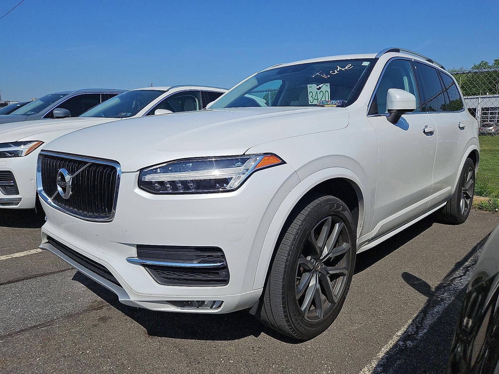 2019 Volvo XC90 T6 AWD Momentum