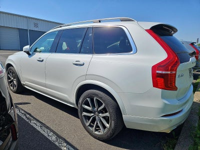 2019 Volvo XC90 T6 AWD Momentum