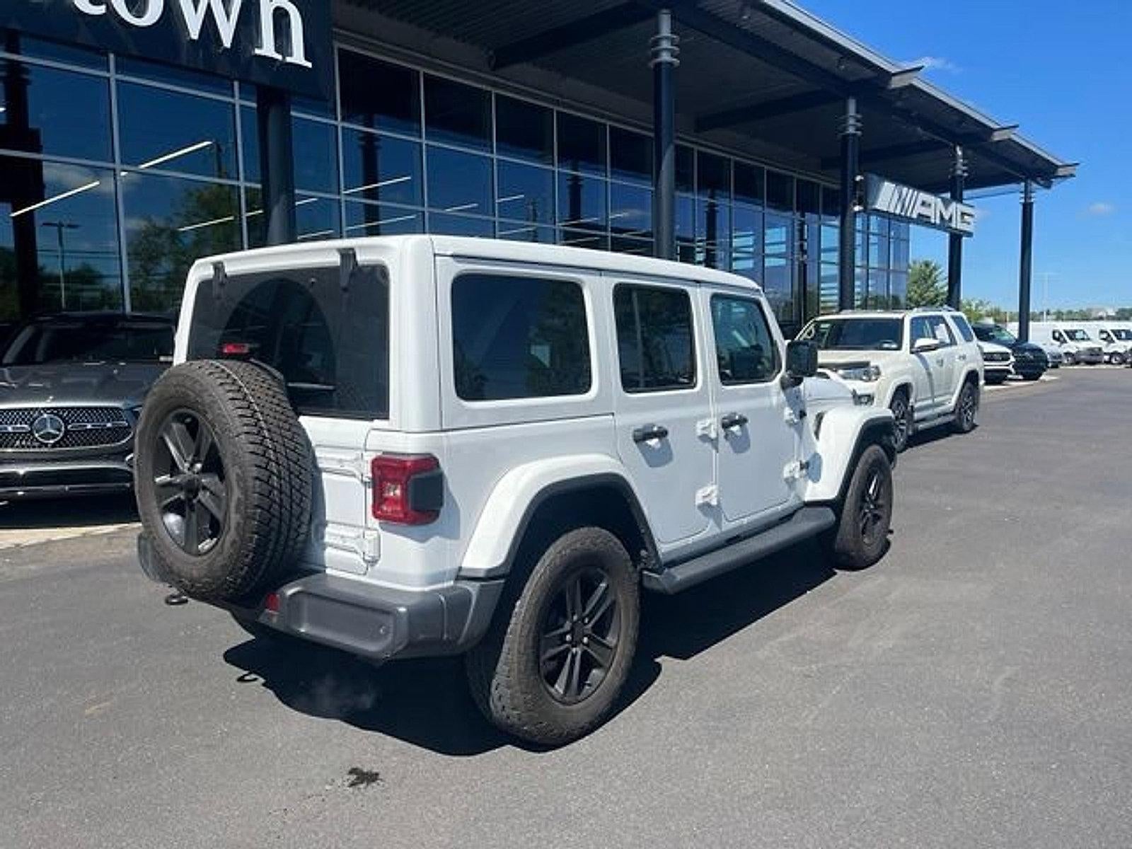 2021 Jeep Wrangler Unlimited Sahara Altitude 4x4