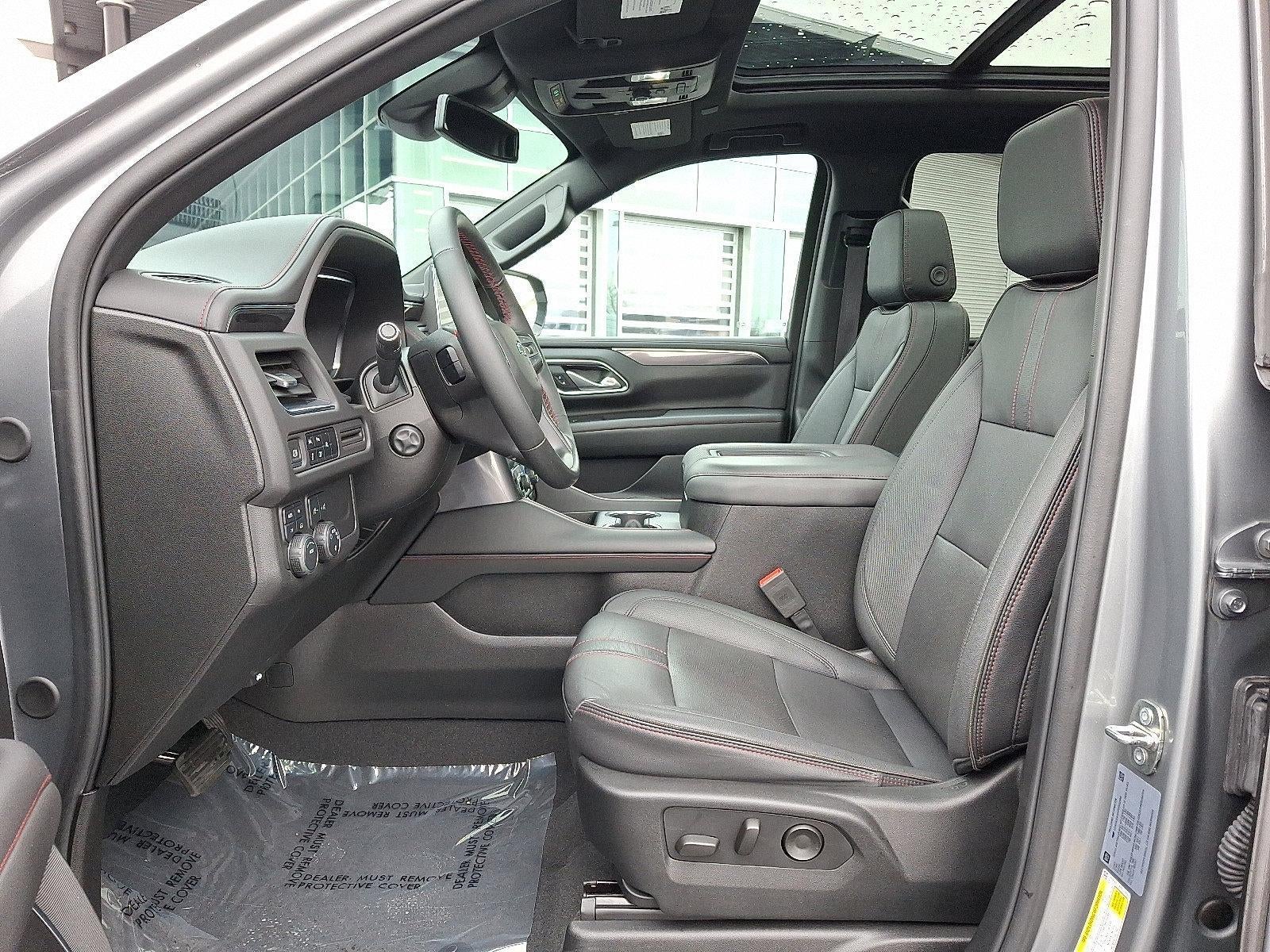 2023 Chevrolet Suburban 4WD RST