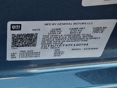 2026 GMC Sierra 3500HD Crew Cab Long Box 4-Wheel Drive Denali Ultimate