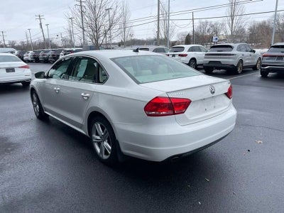 2014 Volkswagen Passat 4dr Sdn 1.8T Auto SE PZEV