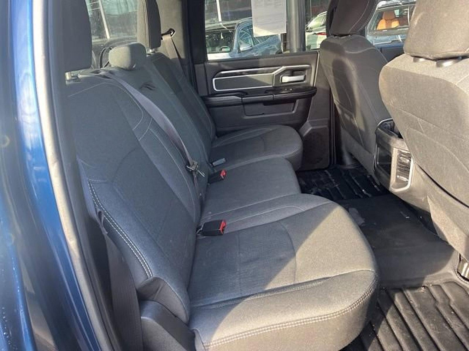 2020 RAM 2500 Big Horn 4x4 Crew Cab 6'4" Box