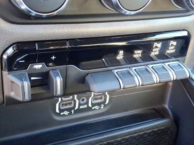 2020 RAM 2500 Big Horn 4x4 Crew Cab 6'4" Box