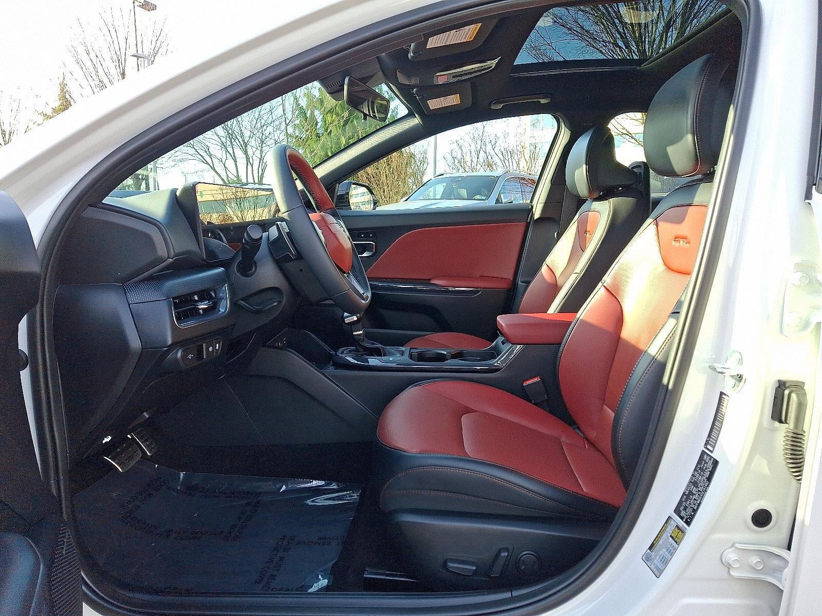 2025 Kia K4 GT-Line Turbo FWD