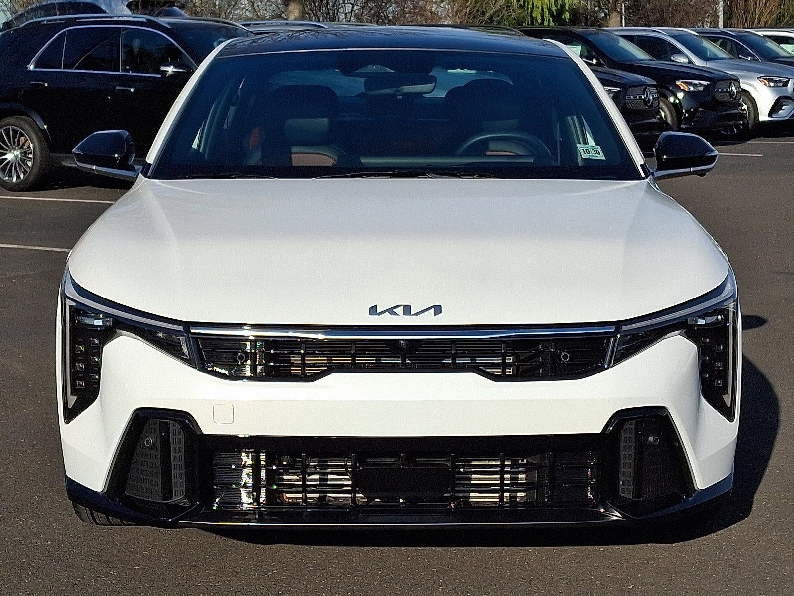 2025 Kia K4 GT-Line Turbo FWD