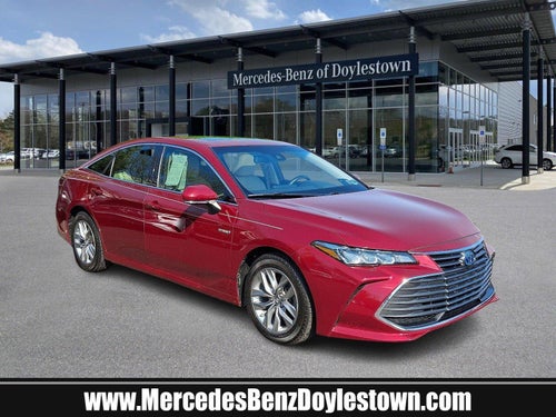 2019 Toyota Avalon Hybrid XLE (Natl)