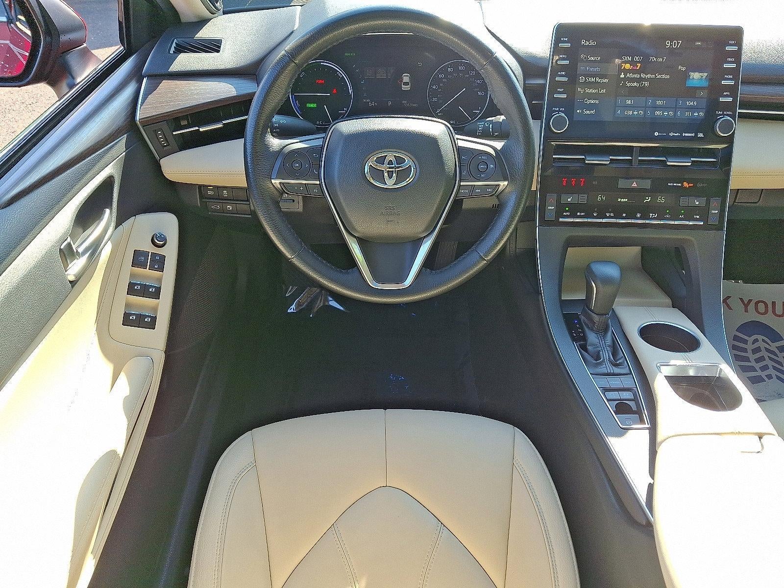 2019 Toyota Avalon Hybrid XLE (Natl)