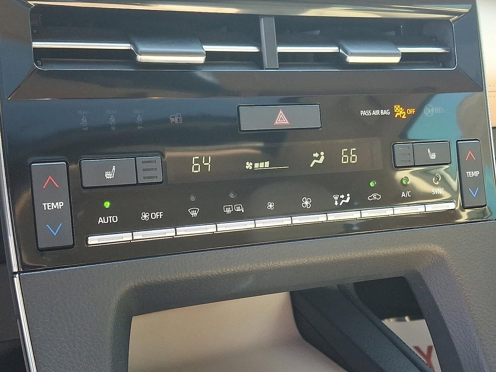 2019 Toyota Avalon Hybrid XLE (Natl)