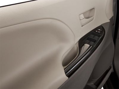 2012 Toyota Sienna 5dr 7-Pass Van V6 LE AAS FWD (Natl)