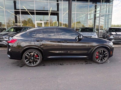 2022 BMW X4 M40i Sports Activity Coupe