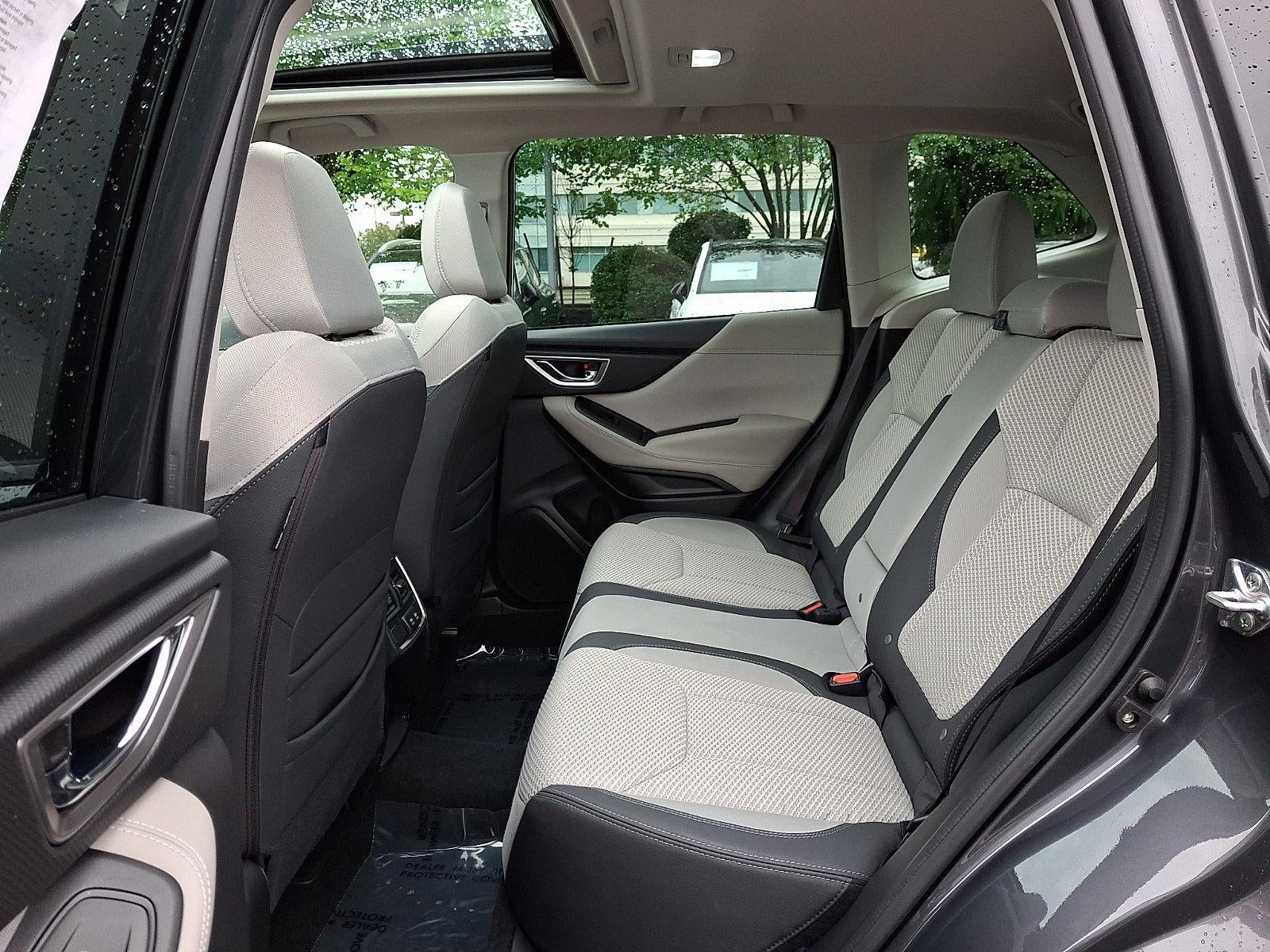 2023 Subaru Forester Premium CVT