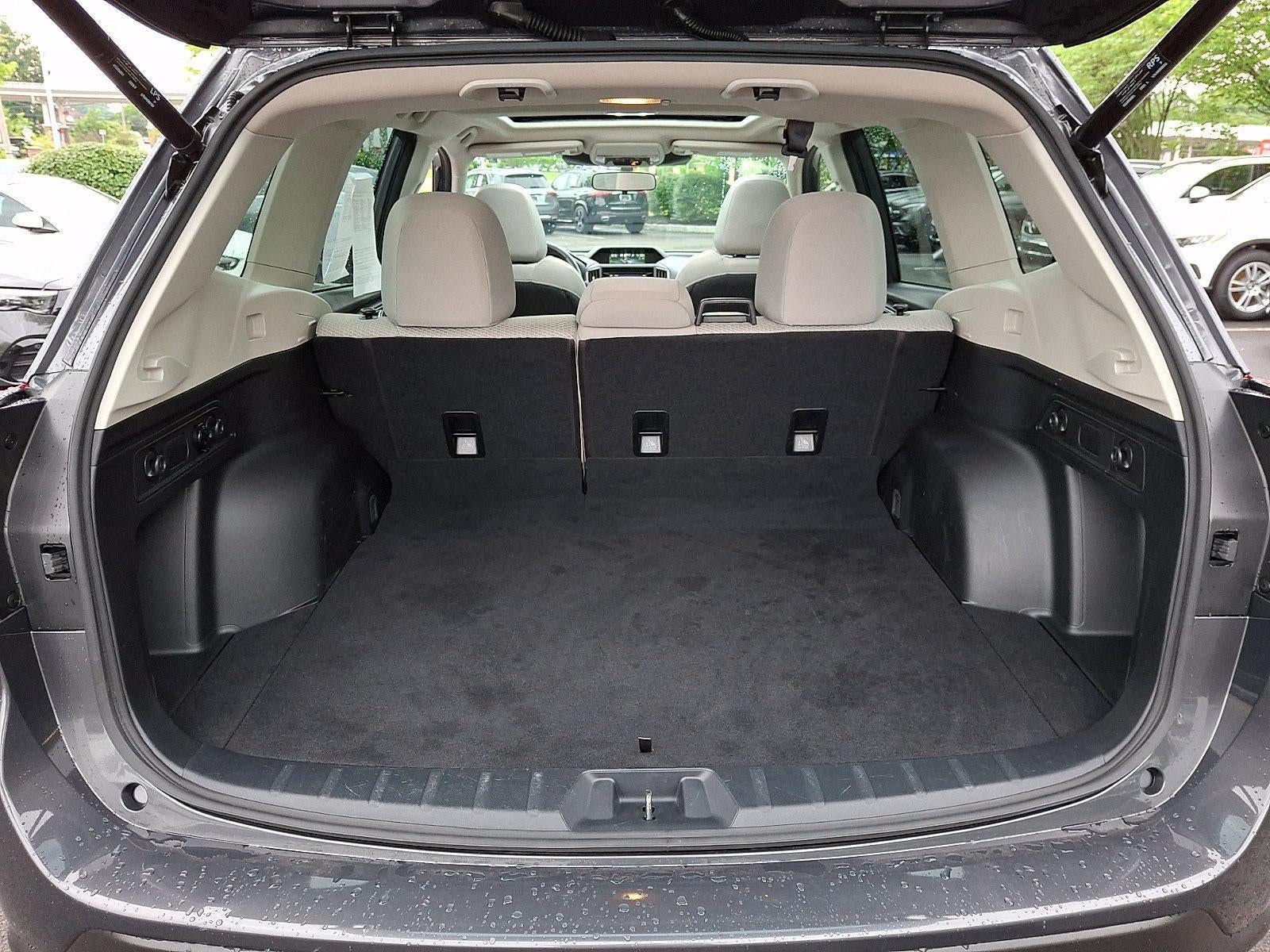 2023 Subaru Forester Premium CVT