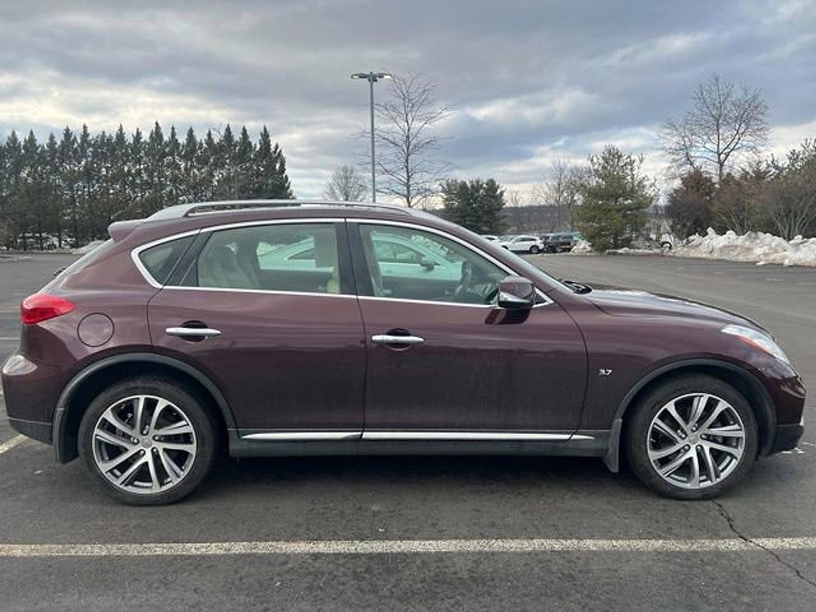 2017 INFINITI QX50 AWD