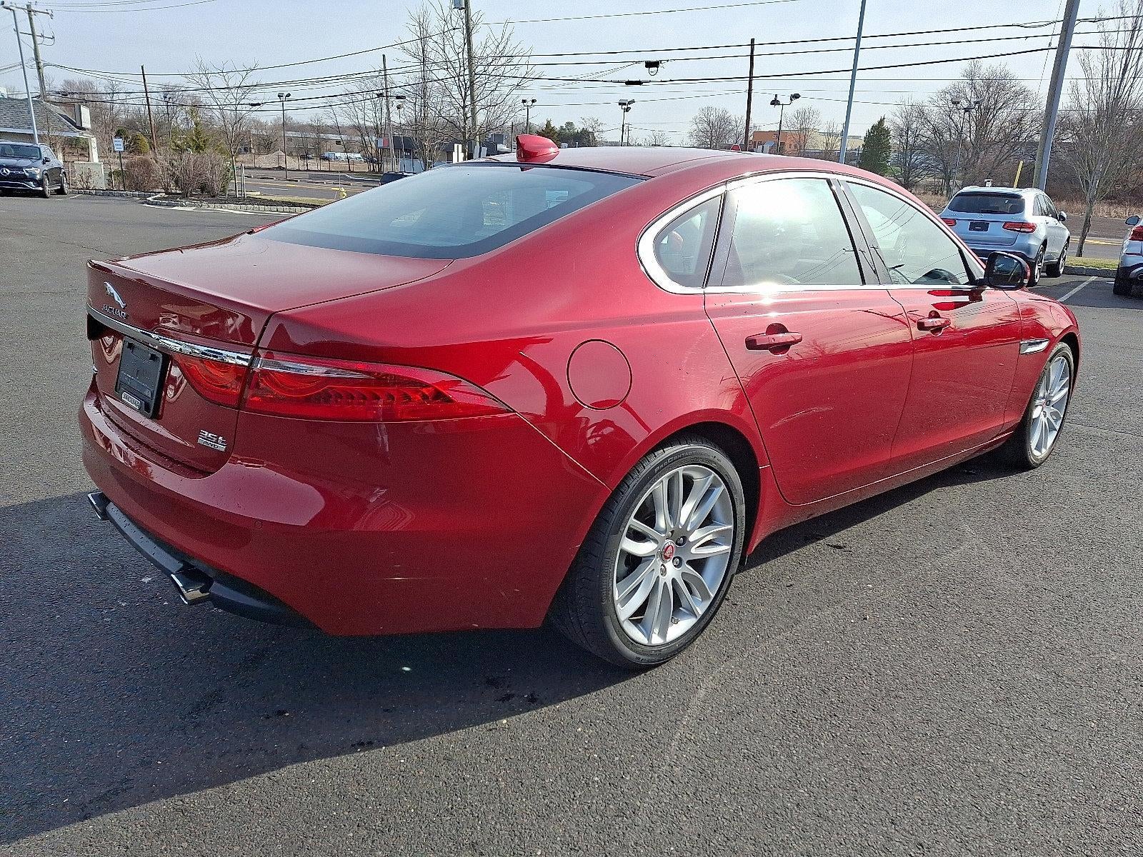 2016 Jaguar XF 4dr Sdn 35t Prestige AWD