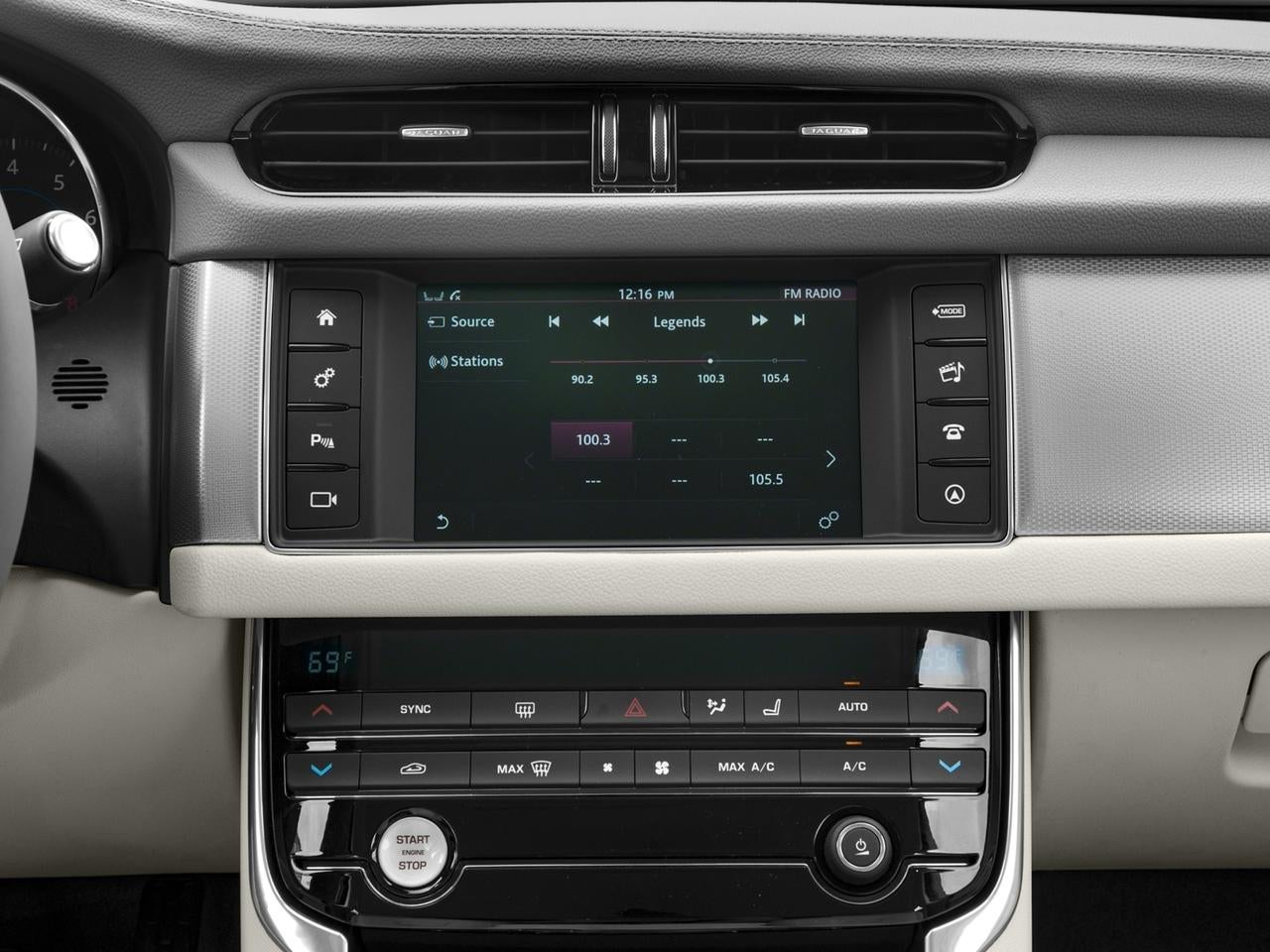 2016 Jaguar XF 4dr Sdn 35t Prestige AWD