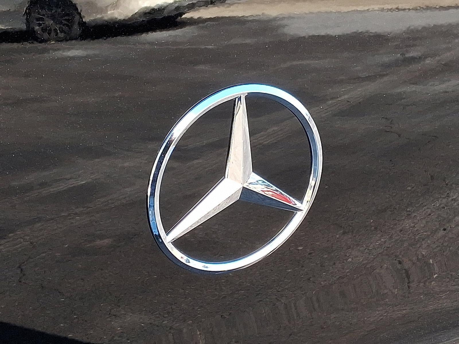 2021 Mercedes-Benz Metris Passenger Van Standard Roof 126" Wheelbase