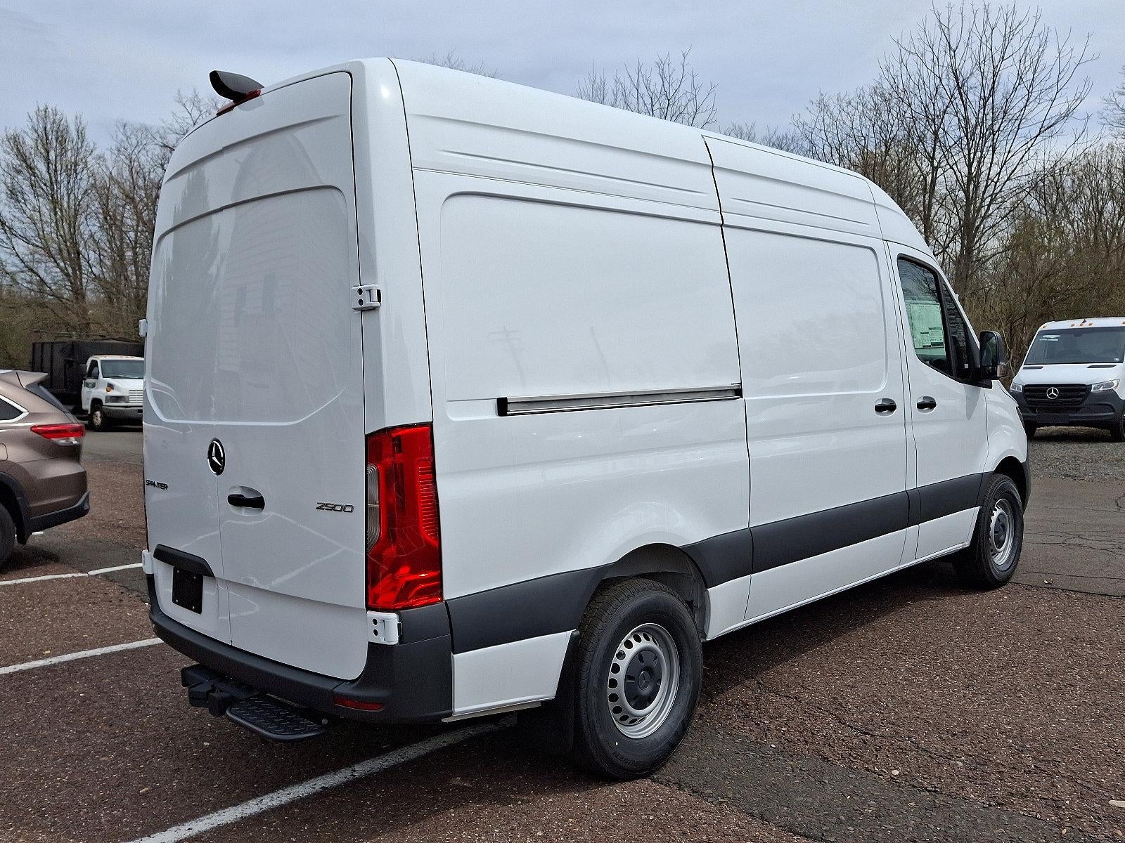 2025 Mercedes-Benz Sprinter Cargo Van 2500 Standard Roof I4 Diesel 144" RWD