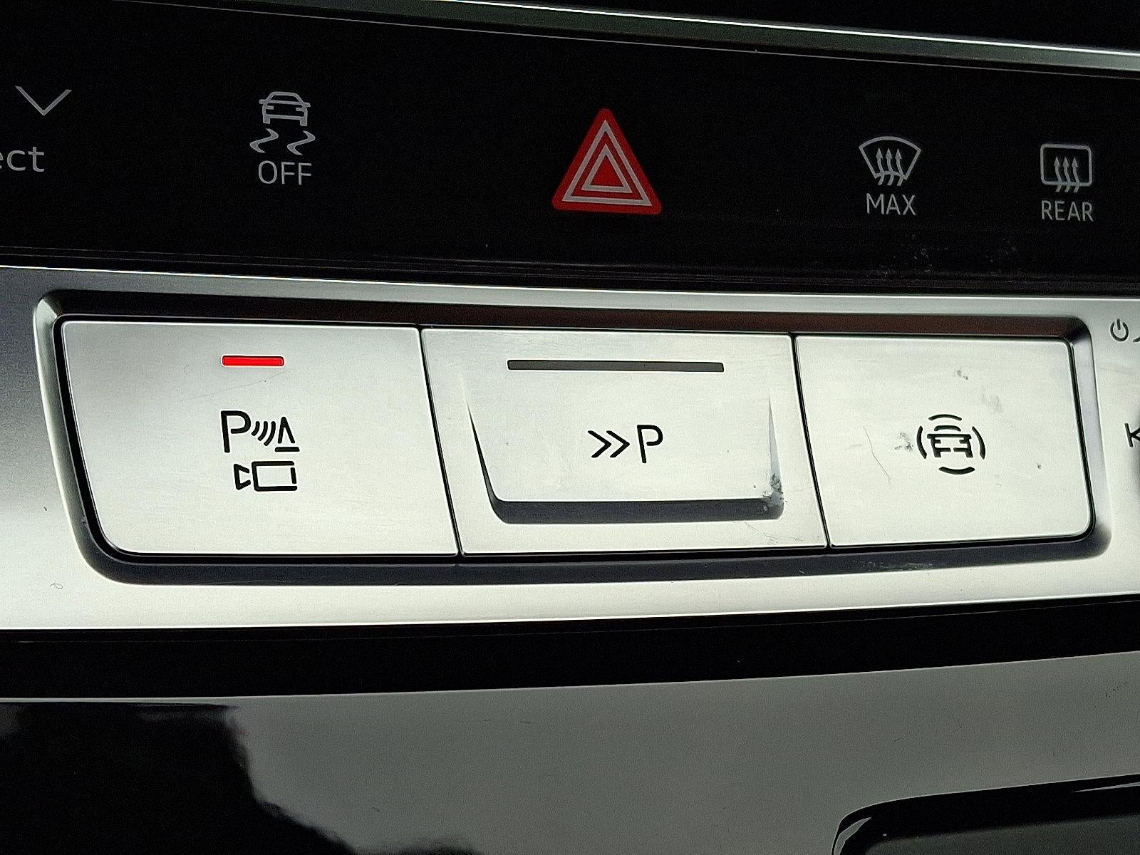 2023 Audi Q7 Prestige 55 TFSI quattro