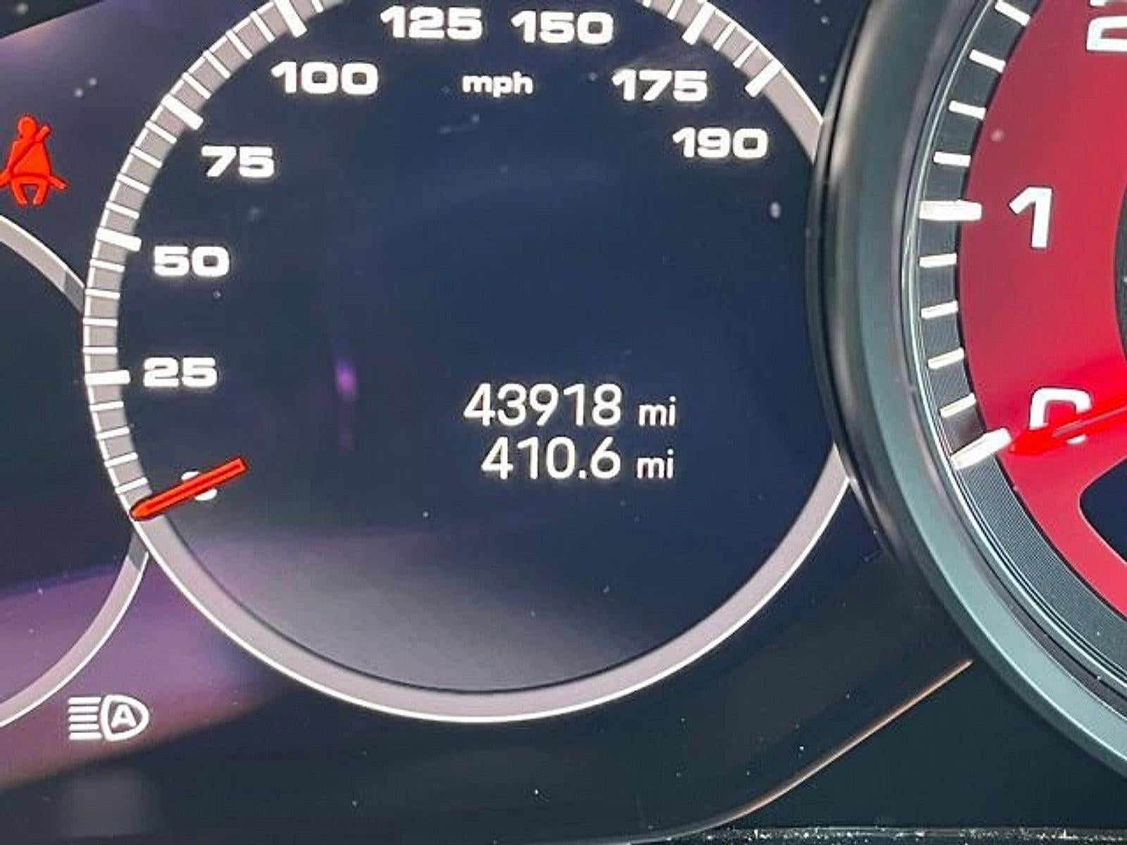 2022 Porsche Cayenne GTS Coupe AWD