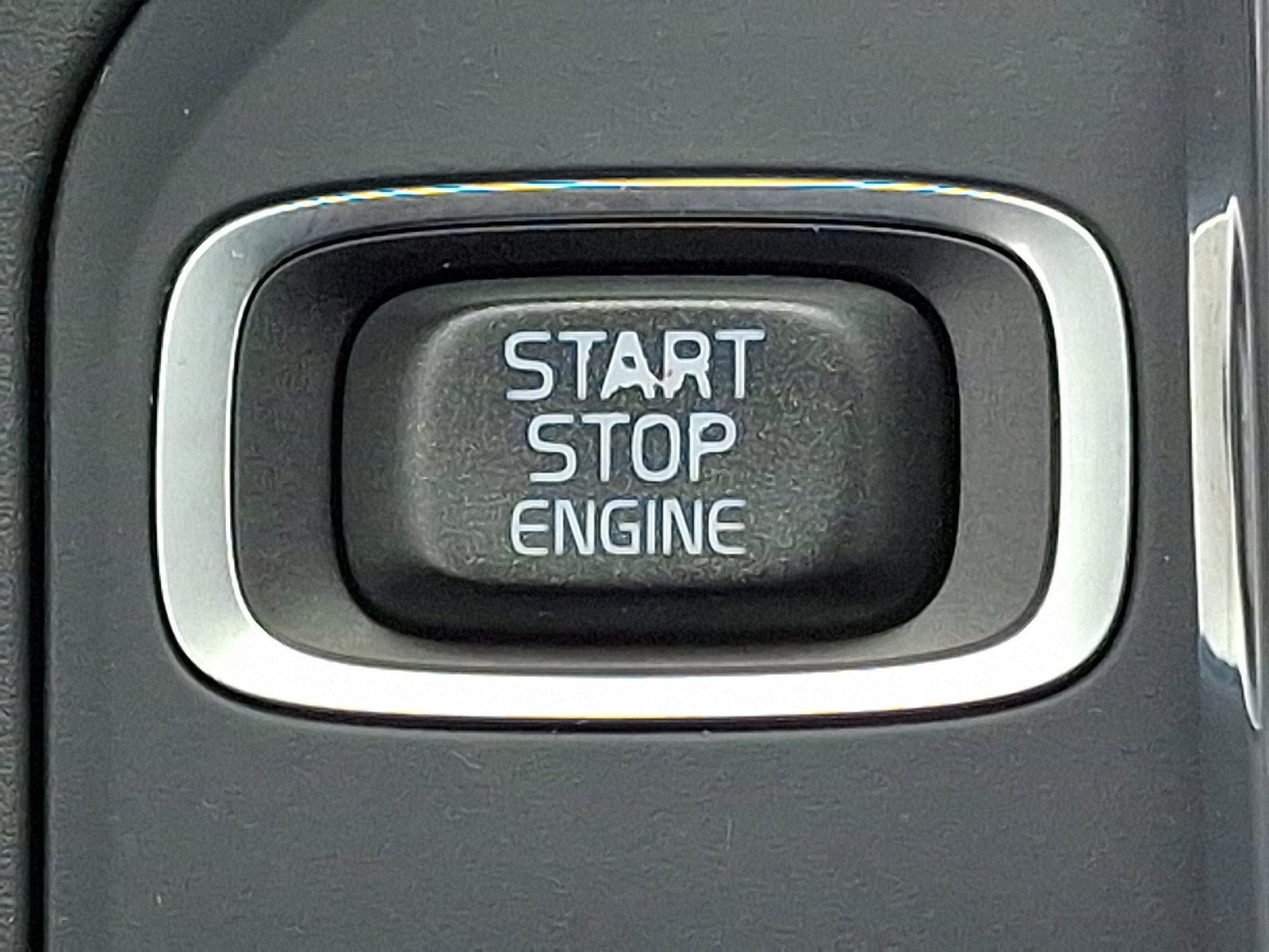 2017 Volvo XC60 T5 AWD Inscription