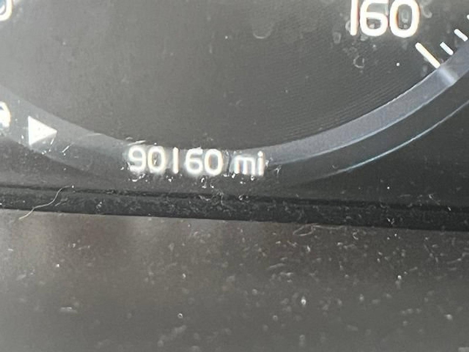 2019 Volvo XC90 T6 AWD Momentum