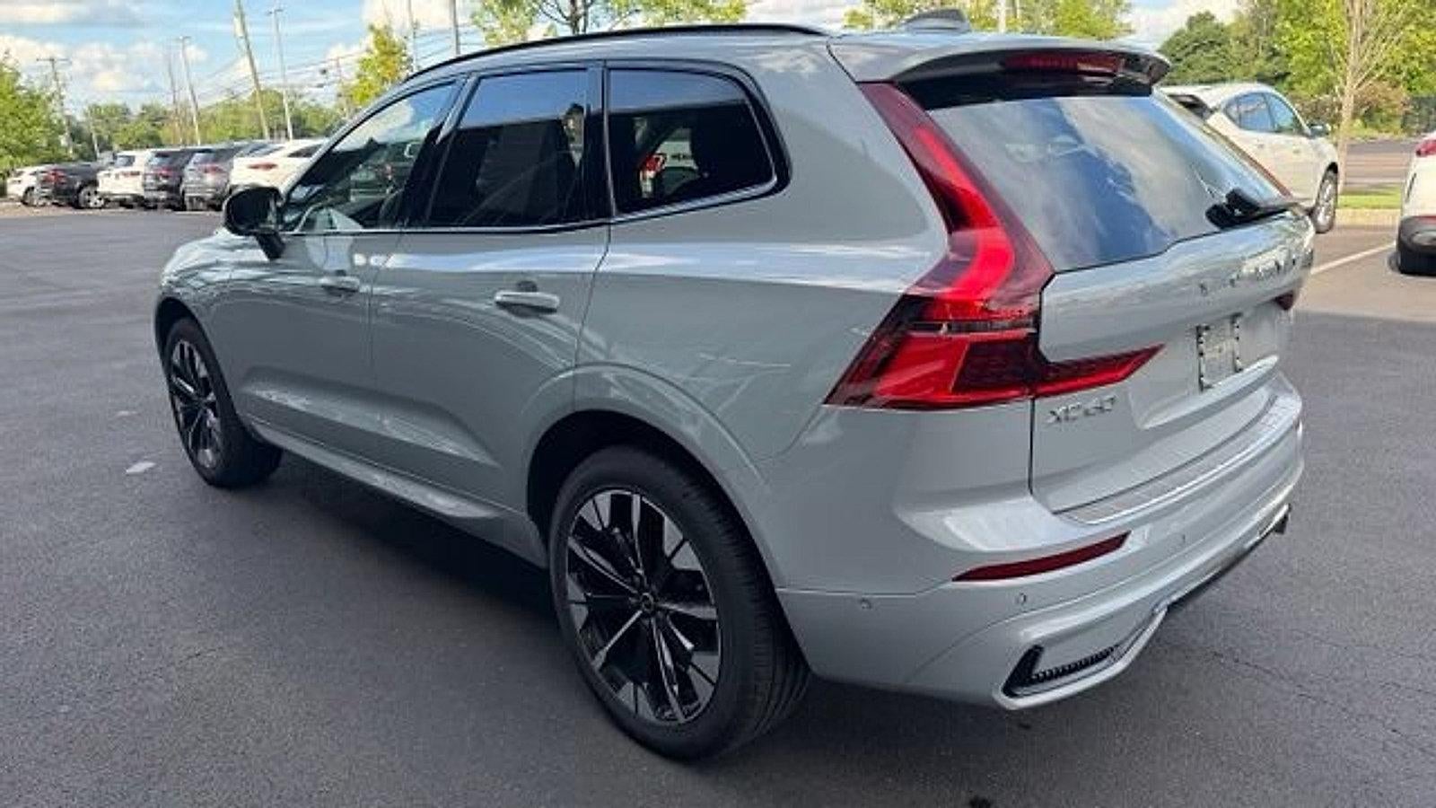 2026 Volvo XC60 B5 AWD Plus