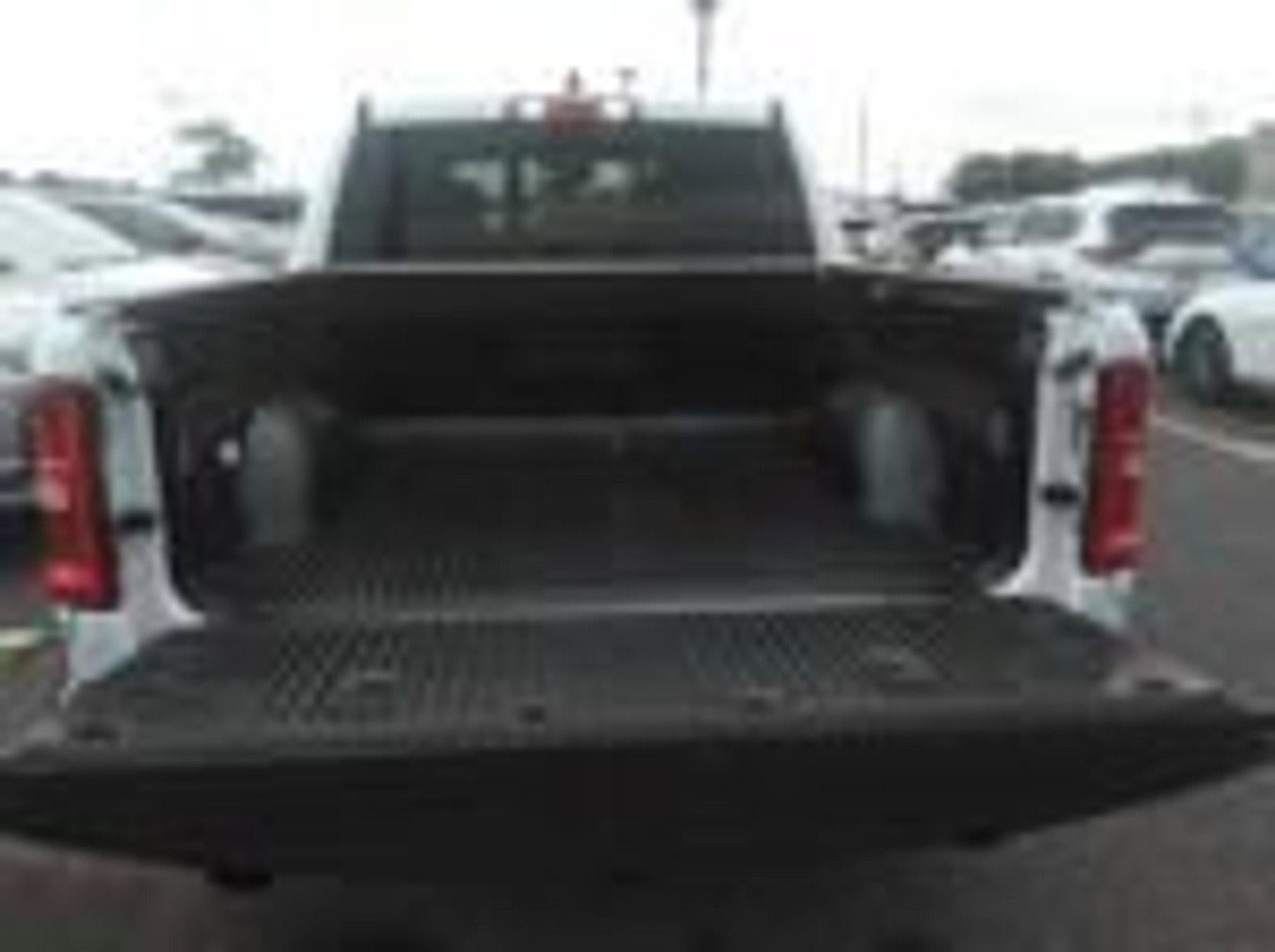 2025 RAM 1500 Laramie 4x4 Crew Cab 5'7" Box