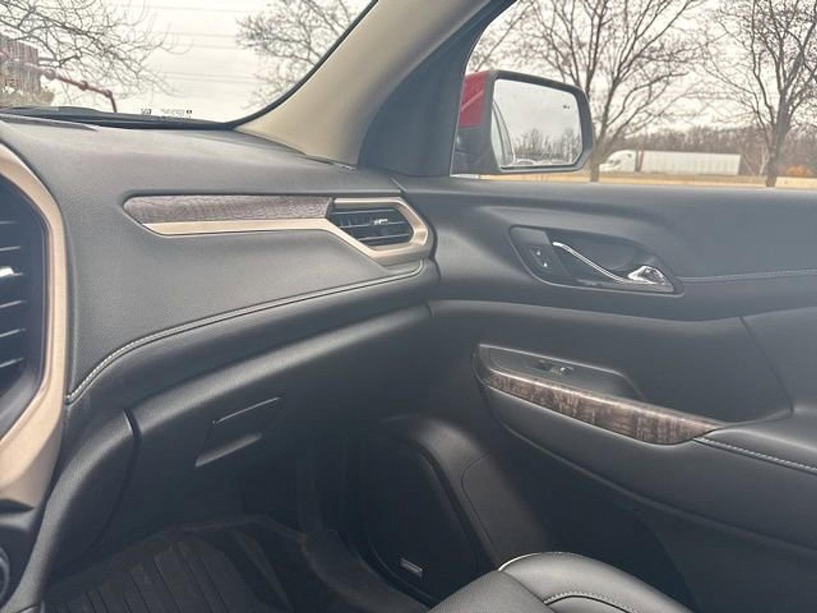 2023 GMC Acadia FWD Denali