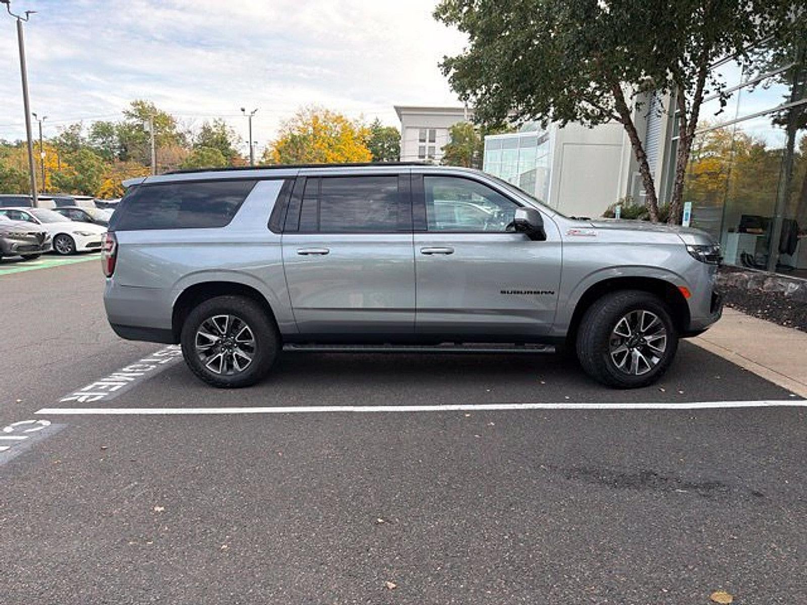 2024 Chevrolet Suburban 4WD Z71